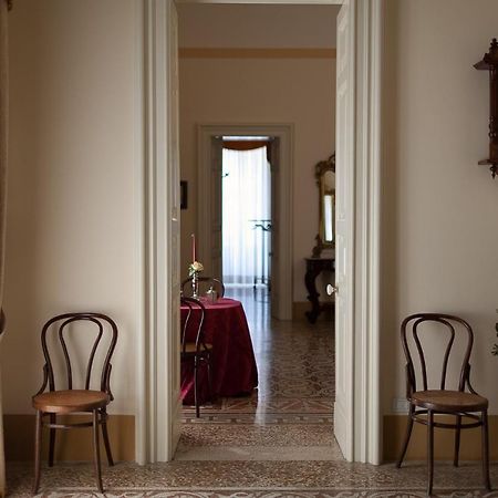 Palazzo Pio Apartment Lecce Exterior foto