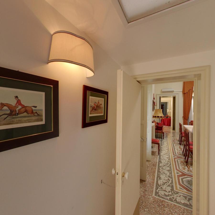 Palazzo Pio Apartment Lecce Exterior foto